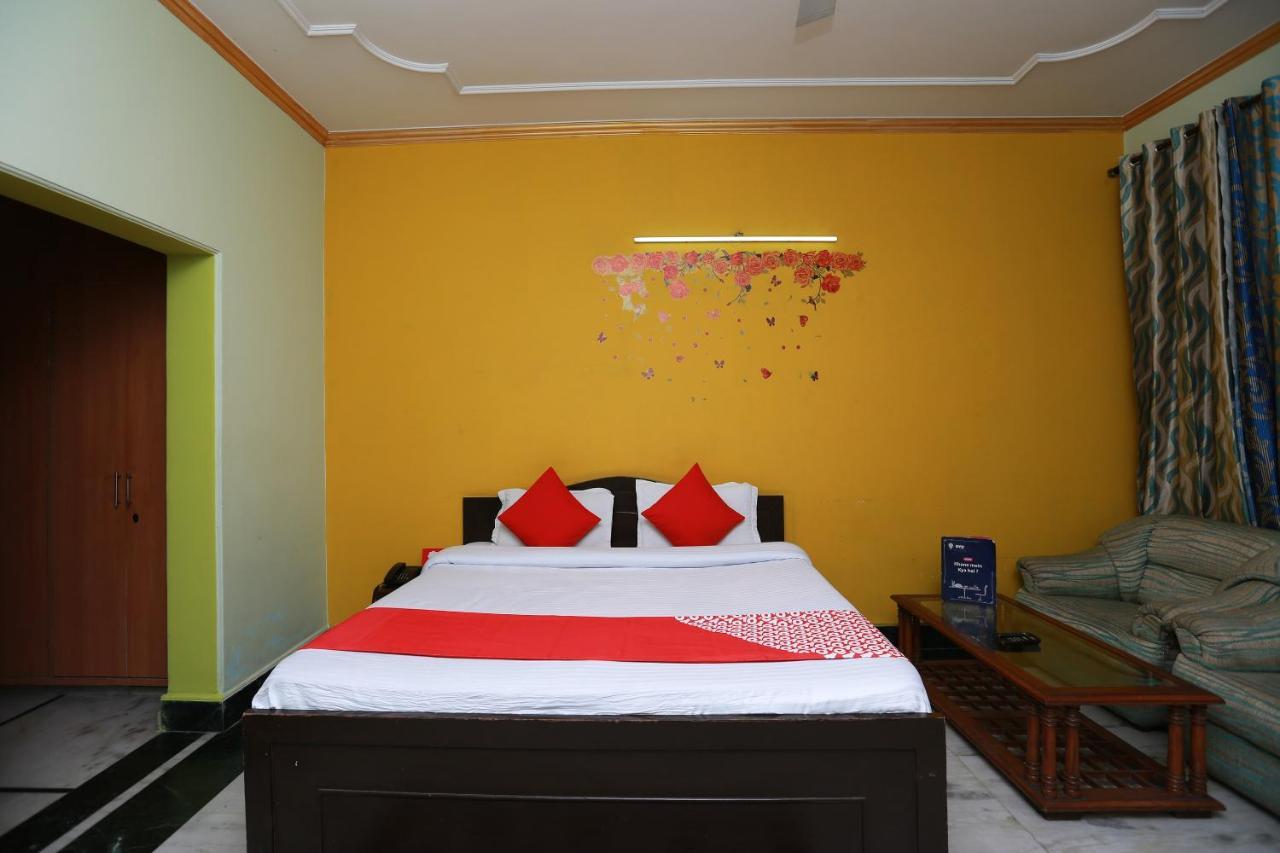 Oyo 11752 Hotel Sun Palace Residency Indirapuram Ngoại thất bức ảnh