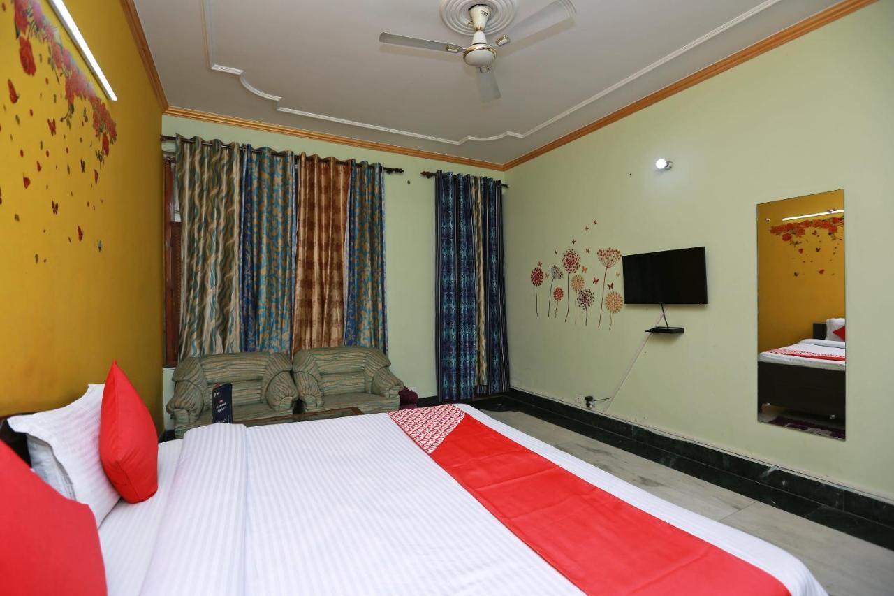 Oyo 11752 Hotel Sun Palace Residency Indirapuram Ngoại thất bức ảnh